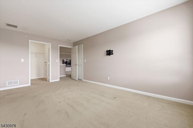27 Patriots Path, South Bound Brook Boro, NJ 08880