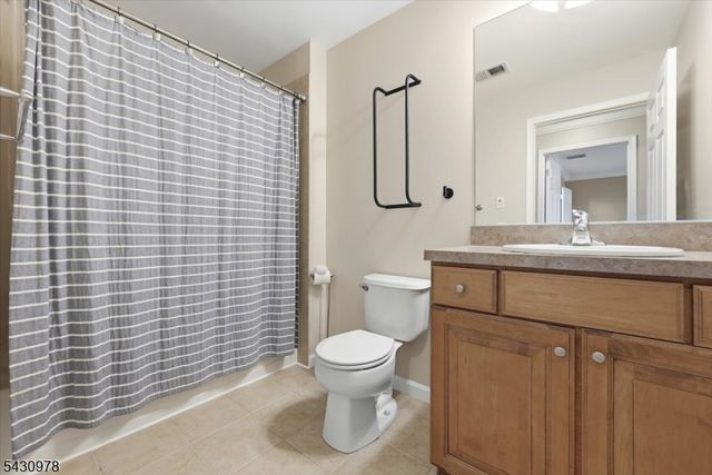 27 Patriots Path, South Bound Brook Boro, NJ 08880