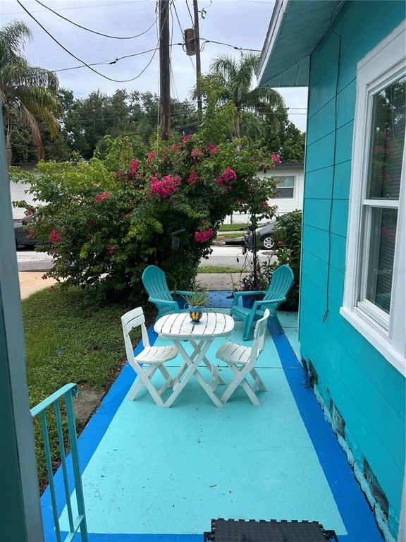 914 N 8TH STREET N, St Petersburg, FL 33701