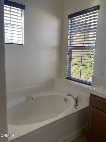 730 Owens River Drive, Oxnard, CA 93036