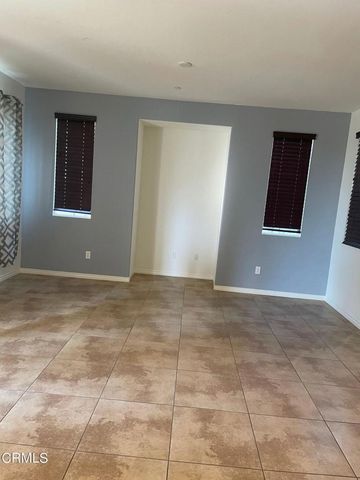730 Owens River Drive, Oxnard, CA 93036