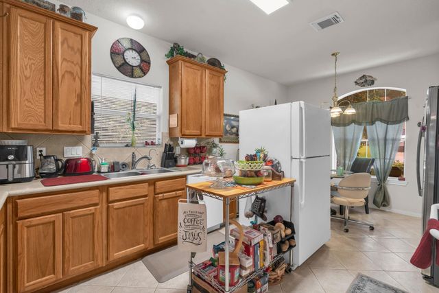 3709 Sunset Circle, Montgomery, TX 77356