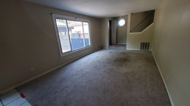 2569 Harding Avenue, Muskegon, MI 49441