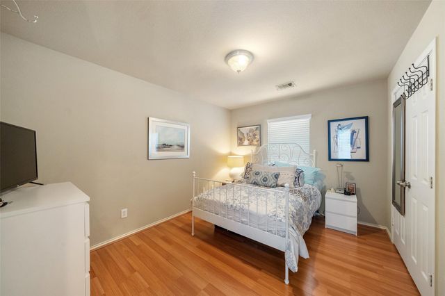 544 W 27th Street, Houston, TX 77008
