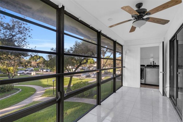 9415 W McNab Rd 204, Tamarac, FL 33321