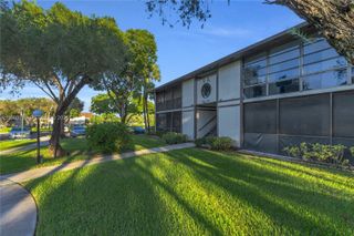9415 W McNab Rd 204, Tamarac, FL 33321