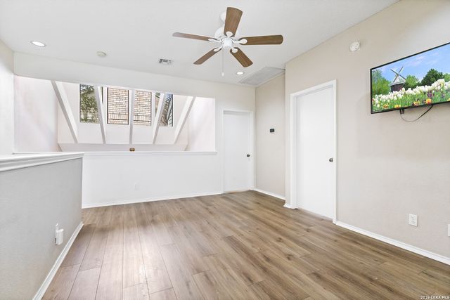 11001 Wurzbach Rd Apt 105, San Antonio, TX 78230