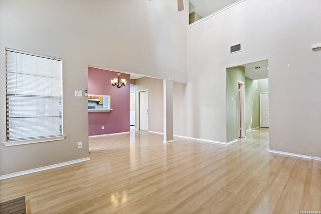 11001 Wurzbach Rd Apt 105, San Antonio, TX 78230