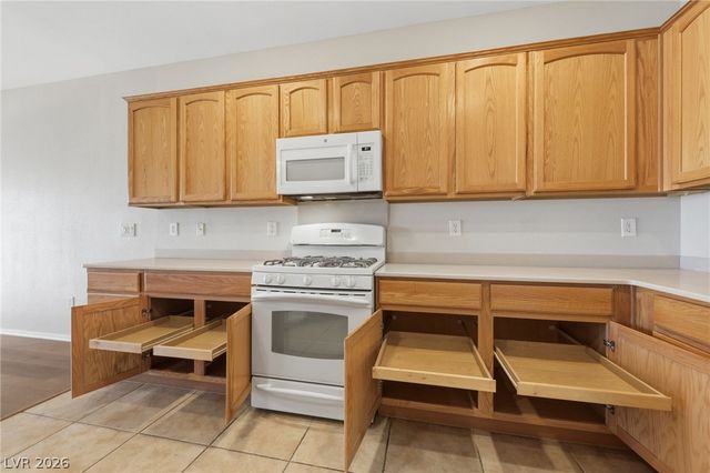2372 Kalkaska Drive, Henderson, NV 89044