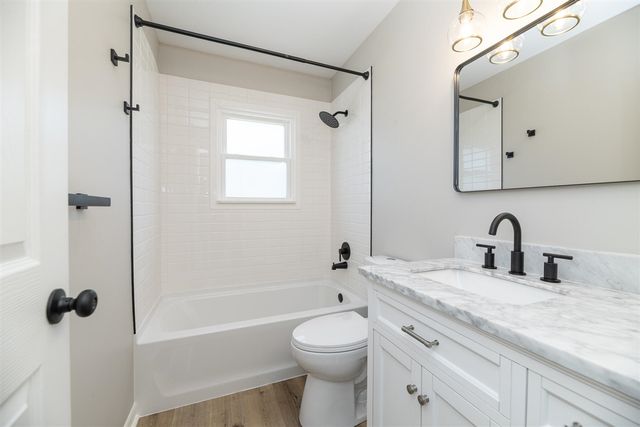 2222 Southern Avenue, Kalamazoo, MI 49001