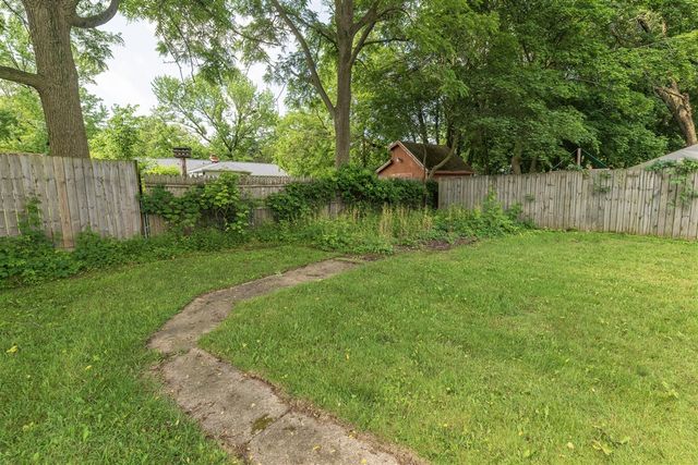 2222 Southern Avenue, Kalamazoo, MI 49001