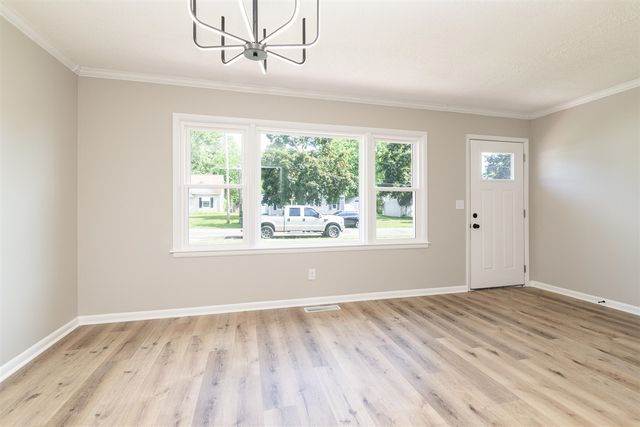 2222 Southern Avenue, Kalamazoo, MI 49001