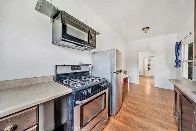 10706 Ohio, Los Angeles, CA 90024