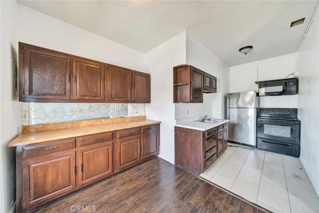 10706 Ohio, Los Angeles, CA 90024
