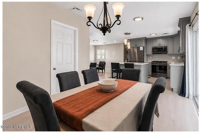 4 Revere Court, Barnegat, NJ 08005