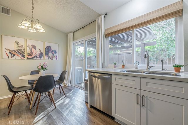 23540 Lampara, Valencia, CA 91355