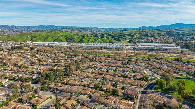 23540 Lampara, Valencia, CA 91355