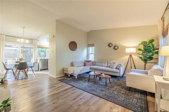 23540 Lampara, Valencia, CA 91355