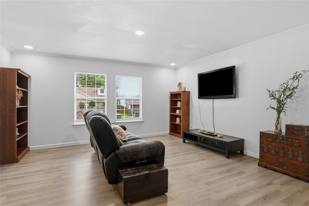 1314 E Lovers Lane, Arlington, TX 76010 — photo 5