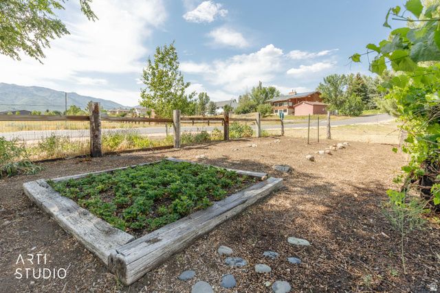 5186 N 3350 E, Eden, UT 84310