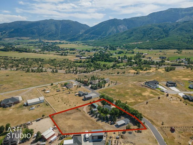 5186 N 3350 E, Eden, UT 84310