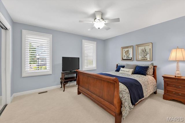 14318 Valley Meadow Court E, Chesterfield, MO 63017