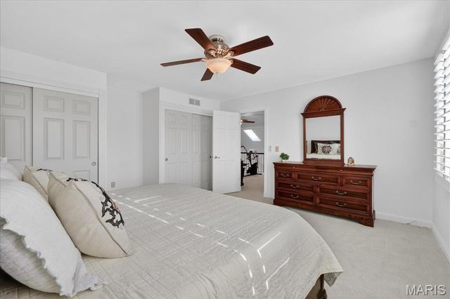 14318 Valley Meadow Court E, Chesterfield, MO 63017