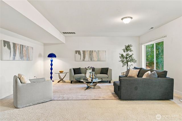 23808 SE 45th Terrace, Issaquah, WA 98029