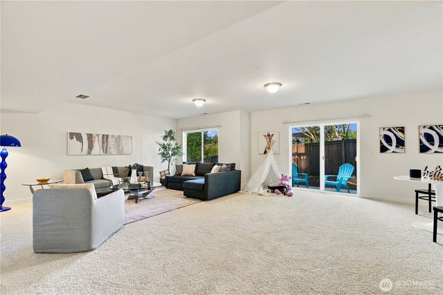 23808 SE 45th Terrace, Issaquah, WA 98029