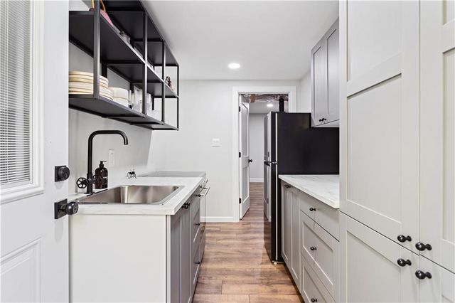 5925 Old Bill Cook Road, Atlanta, GA 30349