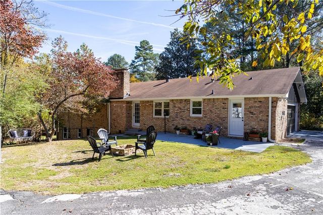 5925 Old Bill Cook Road, Atlanta, GA 30349