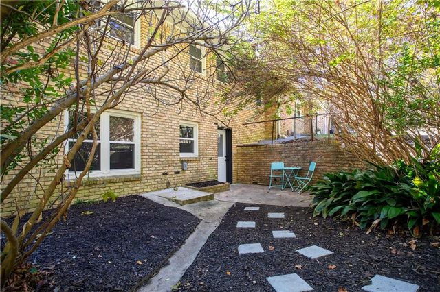 5925 Old Bill Cook Road, Atlanta, GA 30349