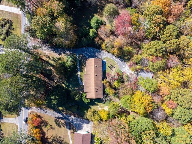 5925 Old Bill Cook Road, Atlanta, GA 30349