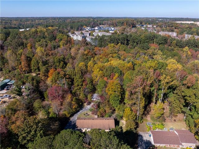 5925 Old Bill Cook Road, Atlanta, GA 30349