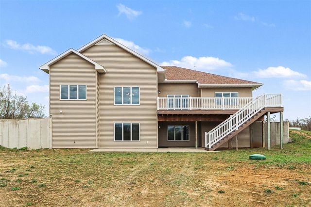 1160 S M 140, Watervliet, MI 49098