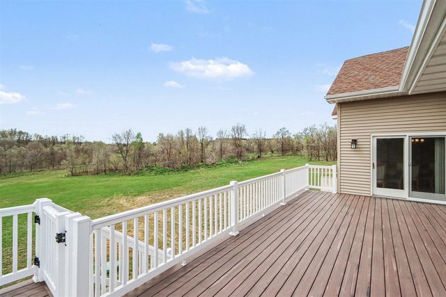 1160 S M 140, Watervliet, MI 49098