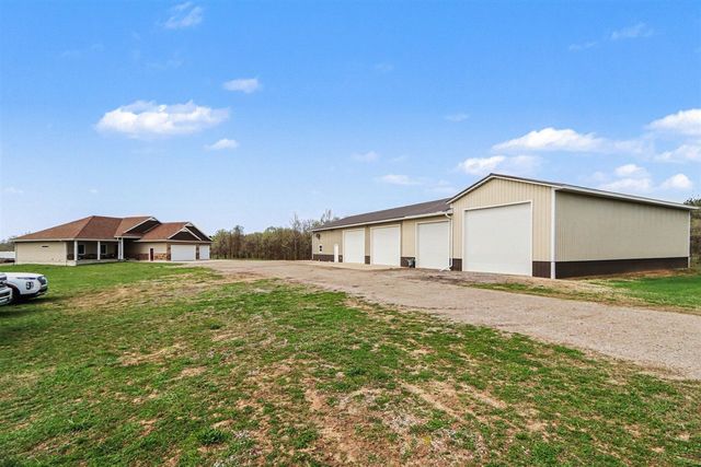 1160 S M 140, Watervliet, MI 49098