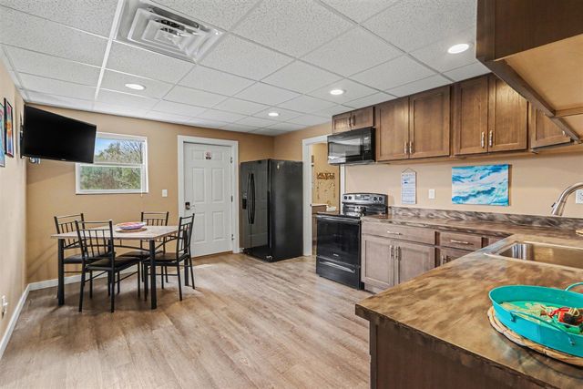 1160 S M 140, Watervliet, MI 49098