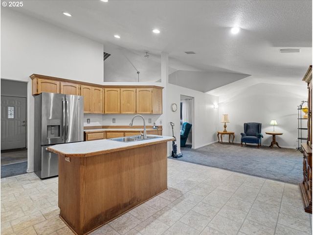 5613 Ne 99TH St, Vancouver, WA 98665