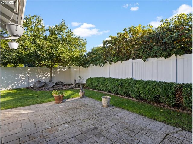 5613 Ne 99TH St, Vancouver, WA 98665