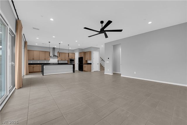 10190 Bismarck Palms Avenue, Las Vegas, NV 89166