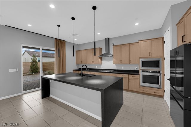 10190 Bismarck Palms Avenue, Las Vegas, NV 89166