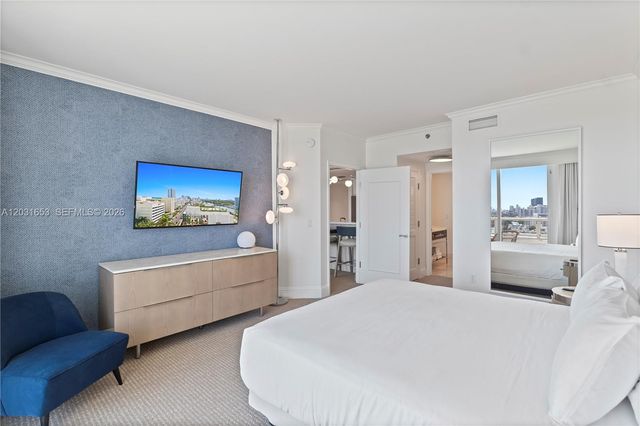 4401 Collins Avenue 1206, Miami Beach, FL 33140