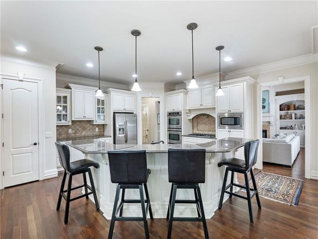 2352 Crimson King Drive, Braselton, GA 30517