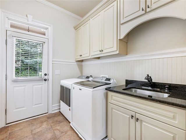 2352 Crimson King Drive, Braselton, GA 30517