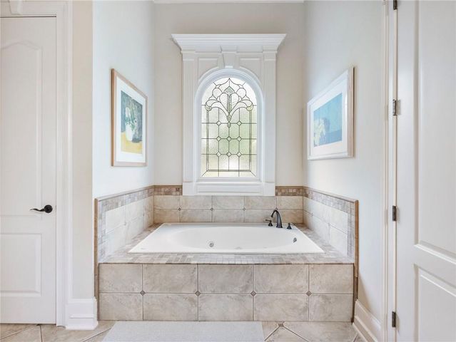 2352 Crimson King Drive, Braselton, GA 30517