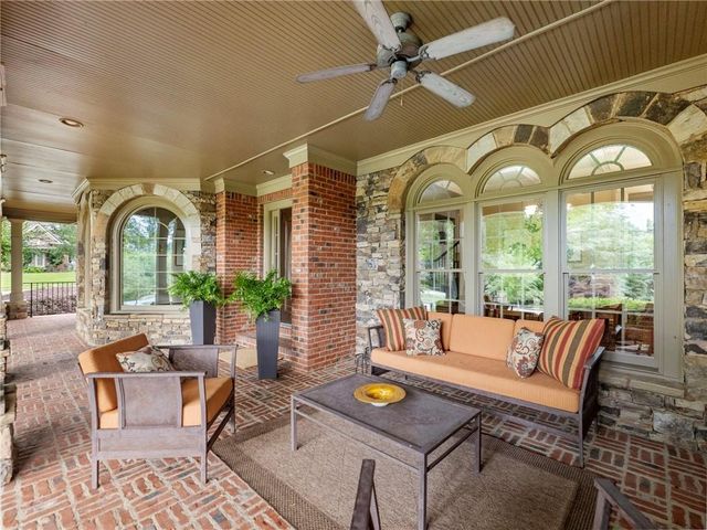 2352 Crimson King Drive, Braselton, GA 30517