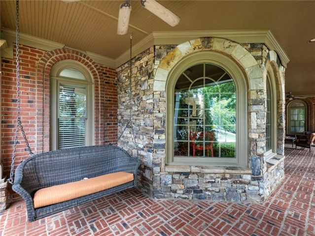 2352 Crimson King Drive, Braselton, GA 30517