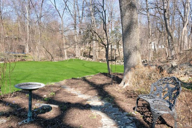 61 Schrade Road, Briarcliff Manor, NY 10510