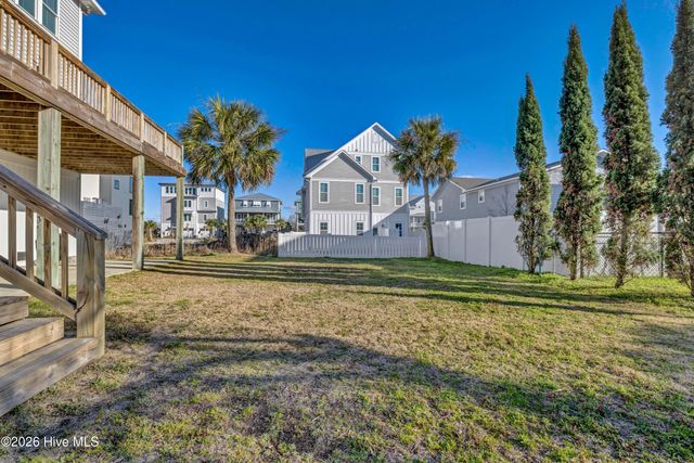 305 Columbia Avenue, Carolina Beach, NC 28428